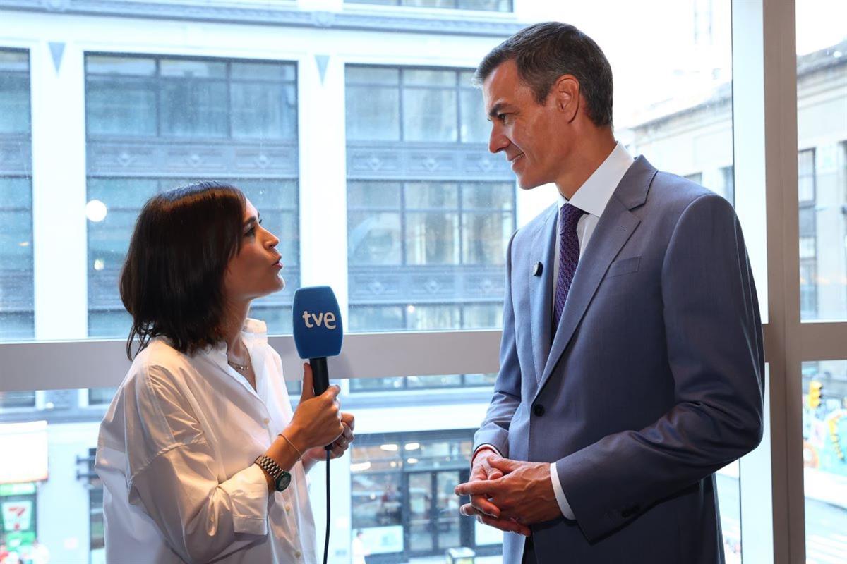 19/07/2026. Pedro Sánchez attends the World Cup final. The President of the Government of Spain, Pedro Sánchez, speaks to the media before the match