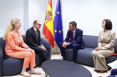 20/05/2026. Pedro Sánchez clausura el Congreso del Espacio. El presidente del Gobierno, Pedro Sánchez, junto a la ministra de Ciencia, Innov...
