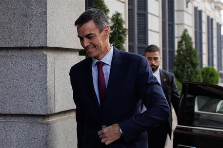 20/05/2026. Pedro Sánchez asiste a la sesión de control al Gobierno. El presidente del Gobierno, Pedro Sánchez, a su llegada al Congreso de ...
