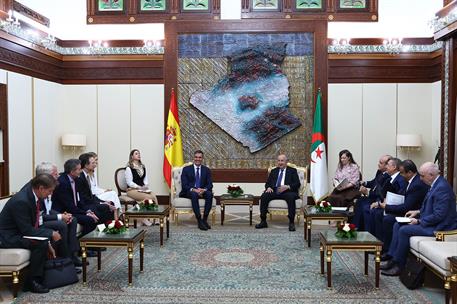 20/07/2026. Pedro Sánchez travels to Algeria. The President of the Government of Spain and the President of Algeria, Abdelmadjid Tebboune, m...