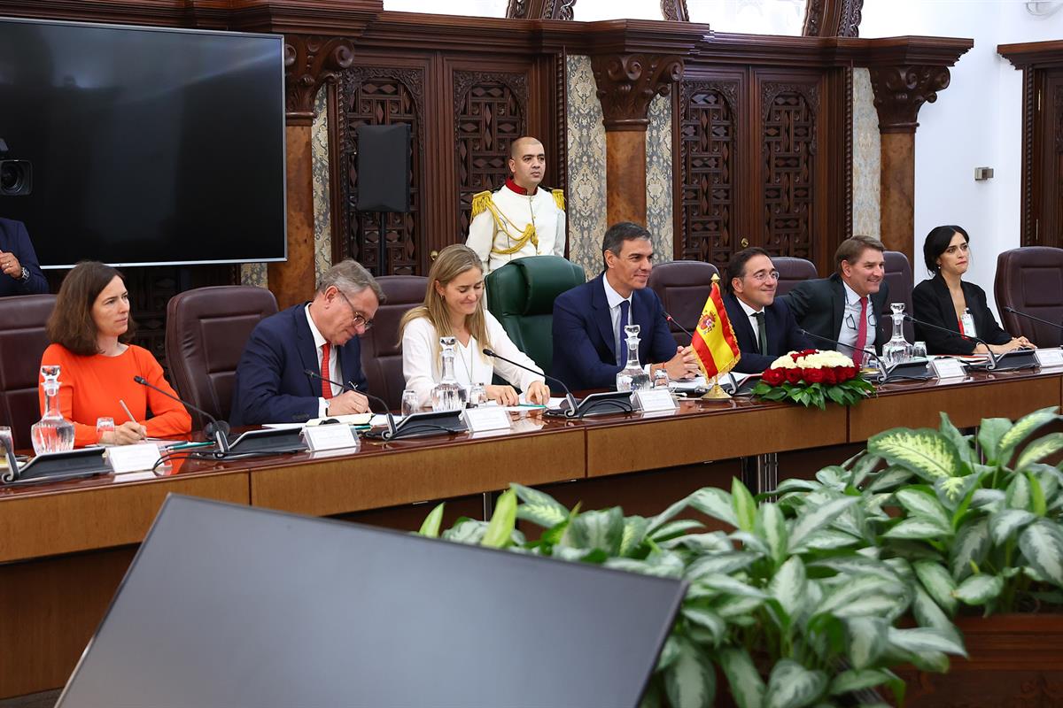 20/07/2026. Pedro Sánchez travels to Algeria. The President of the Government of Spain, Pedro Sánchez, together with the Third Vice-Presiden...