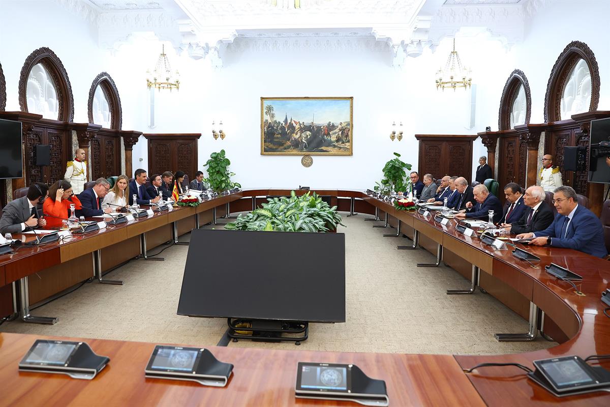 20/07/2026. Pedro Sánchez travels to Algeria. The President of the Government of Spain, Pedro Sánchez, together with the Third Vice-Presiden...