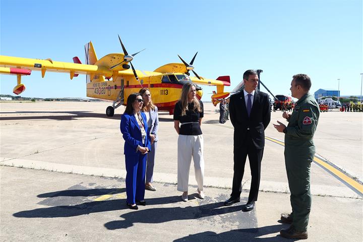 21/05/2026. Pedro Sánchez presenta la campaña de lucha contra incendios forestales 2026. El presidente del Gobierno, junto a la vicepresiden...