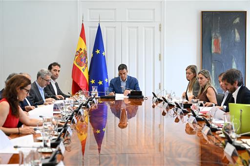 21/07/2026. Pedro Sánchez chairs the coordination meeting for the Trio of Eclipses. The President of the Government of Spain, Pedro Sánchez,...
