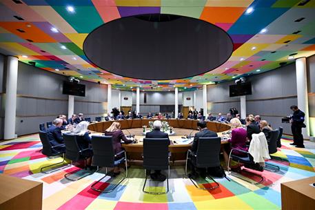 22/01/2026. Pedro Sánchez asiste al Consejo Europeo extraordinario.. El presidente del Gobierno, Pedro Sánchez, junto a los participantes en...