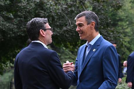 22/09/2026. Pedro Sánchez mantiene un encuentro con el primer ministro del Reino Unido, Andy Burnham. El presidente del Gobierno, Pedro Sánc...