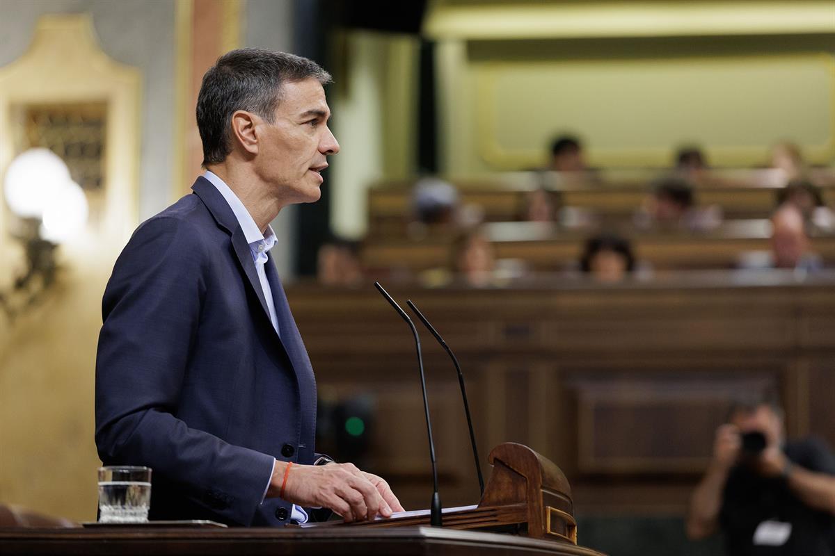24/06/2026. Pedro Sánchez comparece a petición propia en el Congreso de los Diputados. El presidente del Gobierno, Pedro Sánchez, comparece ...