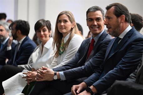 25/05/2026. Propuesta del Plan Social para el Clima. La ministra de Vivienda y Agenda Urbana, la vicepresidenta tercera y ministra para la T...