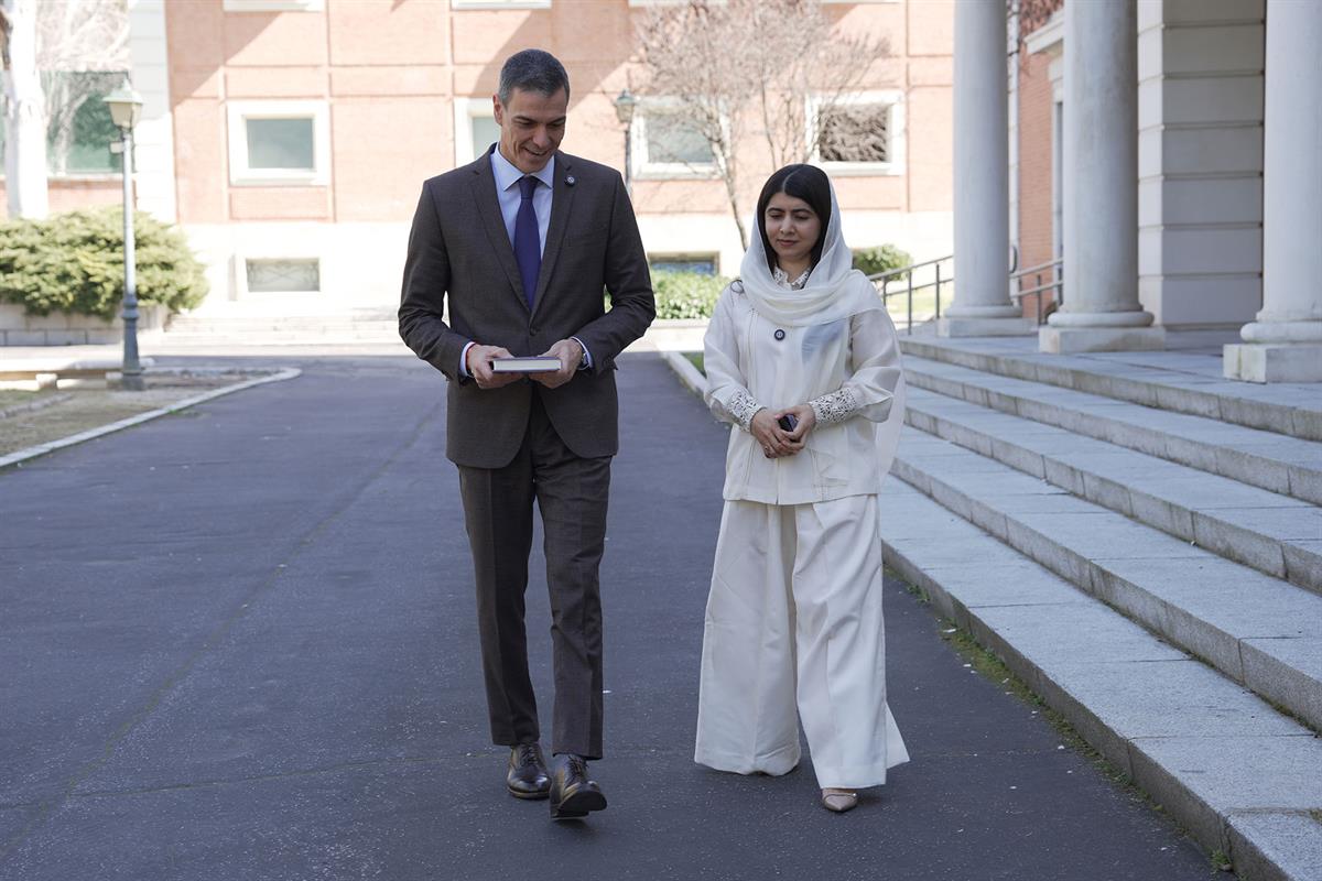 26/02/2026. El presidente del Gobierno recibe a la Premio Nobel de la Paz. El presidente del Gobierno, Pedro Sánchez, y la Premio Nobel de l...