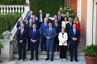 Pedro Sánchez con representantes de empresas españolas e italianas