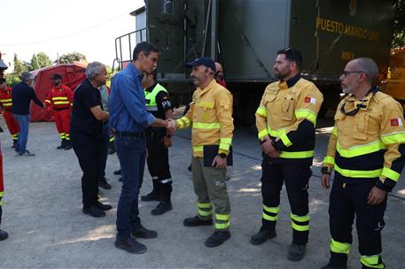 26/07/2026. El presidente del Gobierno visita las zonas afectadas por los incendios en Ávila. El presidente del Gobierno, Pedro Sánchez, sal...