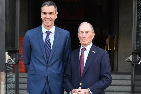 28/04/2026. Pedro Sánchez interviene en el foro 'Bloomberg CityLab 2026'. El presidente del Gobierno, Pedro Sánchez, recibido por el fundado...