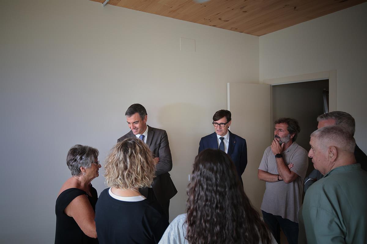 28/09/2026. Pedro Sánchez visits an affordable rental housing development in Barcelona. The President of the Government of Spain, Pedro Sánc...