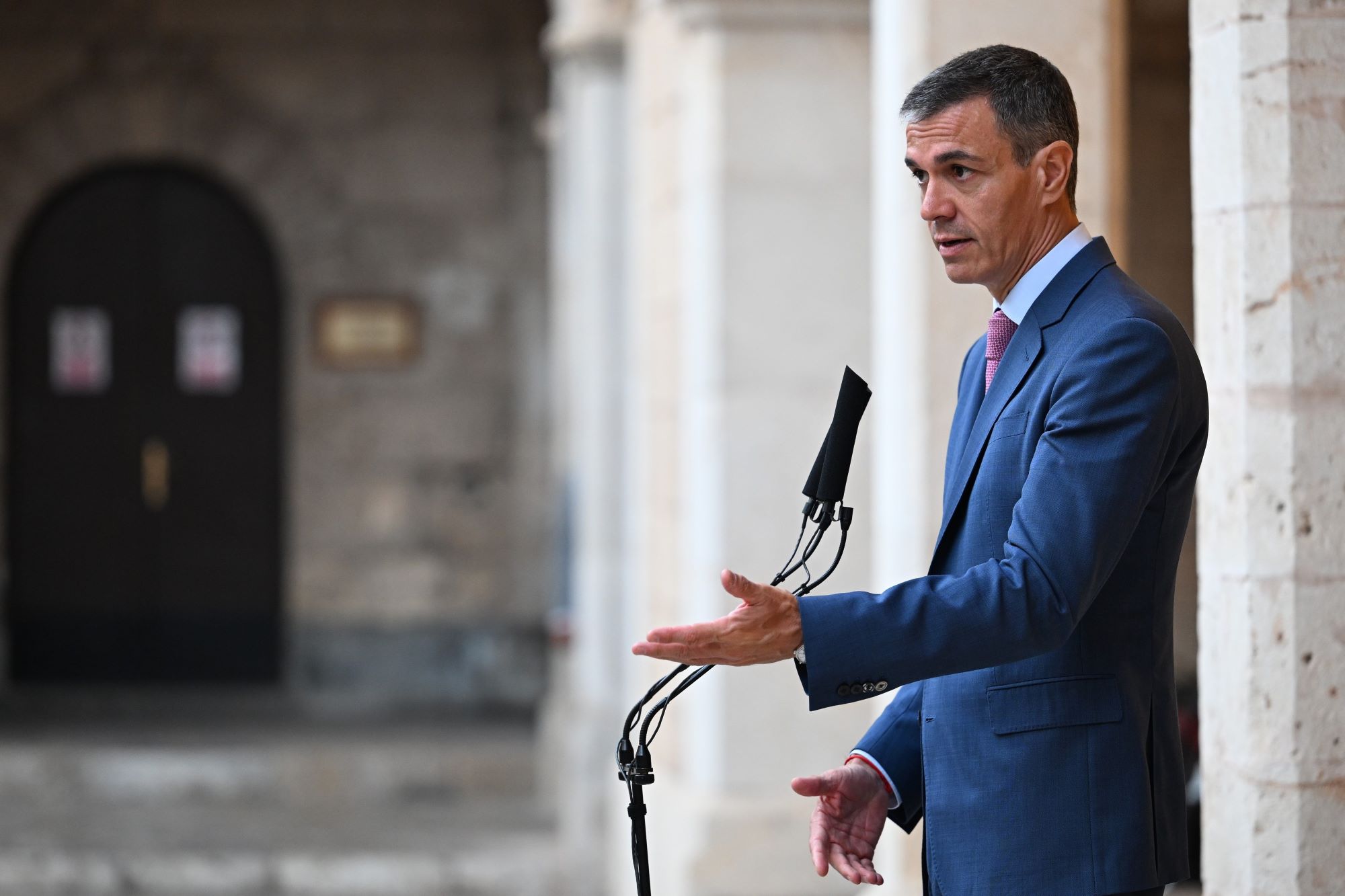 29/07/2026. Pedro Sánchez despacha con el rey. El presidente del Gobierno, Pedro Sánchez, comparece ante los medios tras el despacho con el ...