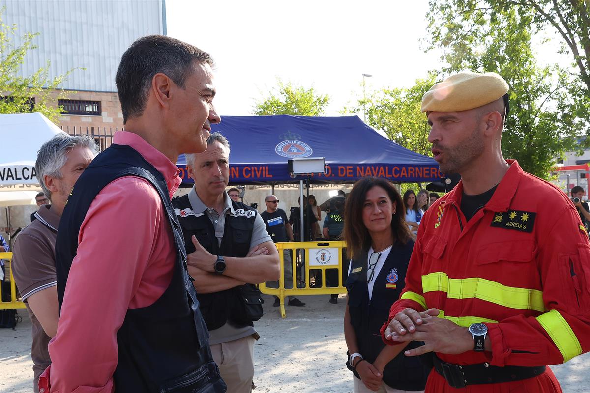 29/07/2026. Pedro Sánchez visita las zonas afectadas por el incendio en la Comunidad de Madrid. El presidente del Gobierno, Pedro Sánchez, c...