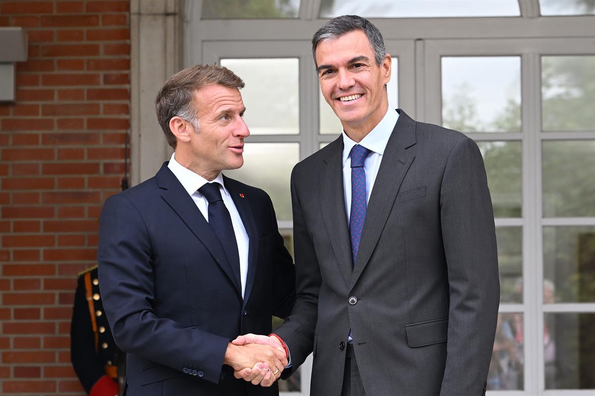 30/09/2026. Pedro Sánchez se reúne con el presidente de la República Francesa, Emmanuel Macron. El presidente del Gobierno, Pedro Sánchez, r...