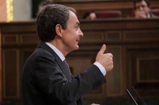23/08/2011. El presidente informa de las nuevas medidas económicas. El presidente del Gobierno, José Luis Rodríguez Zapatero, en un momento ...