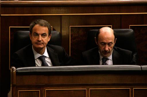 25/01/2011. El presidente del Gobierno asiste a las votaciones en el Congreso. El presidente del Gobierno, José Luis Rodríguez Zapatero, en ...