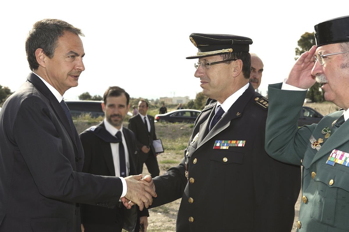 13/05/2011. El presidente visita las zonas afectadas por el terremoto de Lorca. El presidente del Gobierno, José Luis Rodríguez Zapatero, du...