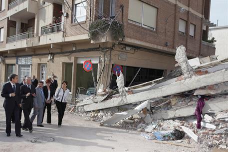 13/05/2011. El presidente visita las zonas afectadas por el terremoto de Lorca. El presidente del Gobierno, José Luis Rodríguez Zapatero, du...