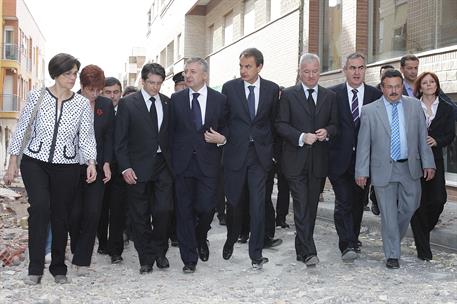 13/05/2011. El presidente visita las zonas afectadas por el terremoto de Lorca. El presidente del Gobierno, José Luis Rodríguez Zapatero, du...