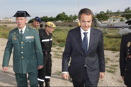 13/05/2011. El presidente visita las zonas afectadas por el terremoto de Lorca. El presidente del Gobierno, José Luis Rodríguez Zapatero, du...