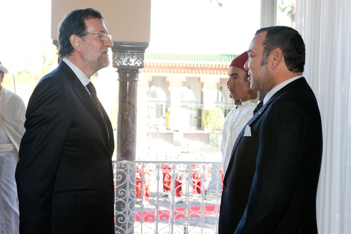 18/01/2012. Mariano Rajoy saluda al Rey de Marruecos Mohamed VI.. El presidente del Gobierno, Mariano Rajoy,saluda a S.M. el Rey de Marrueco...