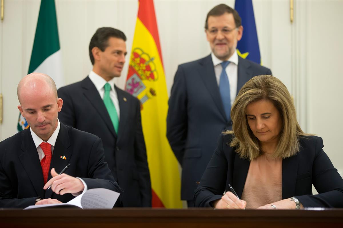 10/06/2014. Firma de acuerdos entre España y México. La ministra de Empleo y Seguridad Social española y el director general del Instituto M...