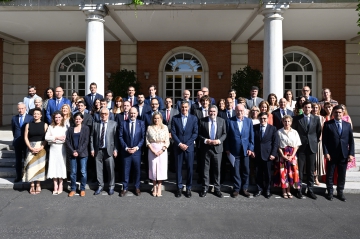 17/06/2026. Foto de familia de la Comisión Interministerial del Mundial de Fútbol de 2030