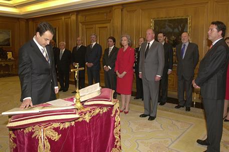 17/04/2004. José Luis Rodríguez Zapatero. Toma de posesión como presidente del Gobierno de José Luis Rodríguez Zapatero