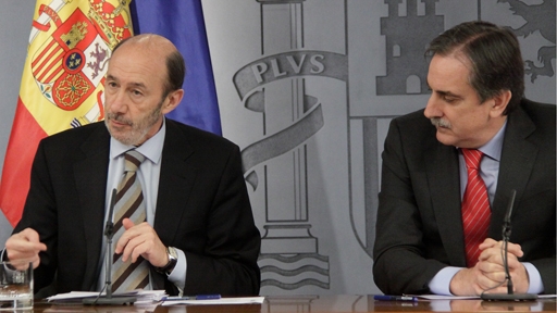 25/03/2011. El viceporesidente primero y el ministro de Trabajo