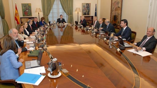 23/12/2011. Foto de familia del Gobierno