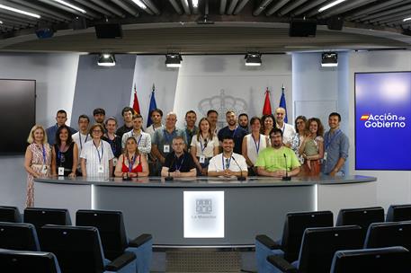 3/06/2026. Visitas del programa Moncloa Abierta. Participantes en el programa Moncloa Abierta, en la sala de prensa de la Secretaría de Esta...