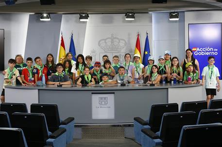 8/06/2026. Visitas del programa Moncloa Abierta. Participantes en el programa Moncloa Abierta, en la sala de prensa de la Secretaría de Esta...