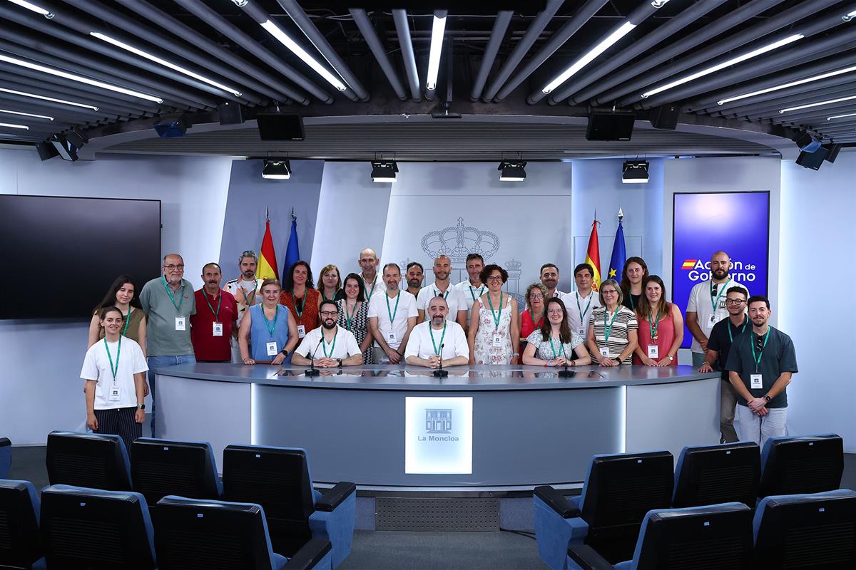 9/07/2026. Visitas del programa Moncloa Abierta. Participantes en el programa Moncloa Abierta, en la sala de prensa de la Secretaría de Esta...