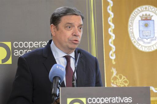 Luis Planas, en la entrega de los premios 2023 de Cooperativas Agroalimentarias de España