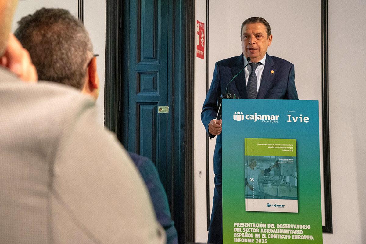 ​El ministro de Agricultura, Pesca y Alimentación, Luis Planas, durante su intervención en el acto.