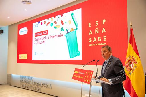 El ministro de Agricultura, Pesca y Alimentación, Luis Planas durante la presentación del Informe.
