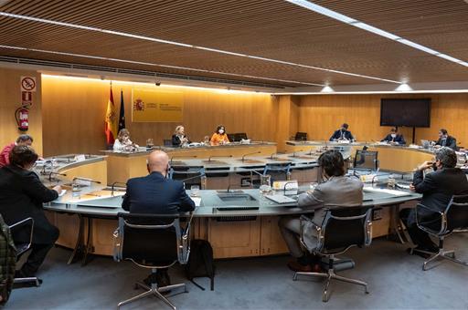 Reunión del Gobierno con las CCAA y agentes sociales para articular el Plan Nacional de respuesta a la guerra