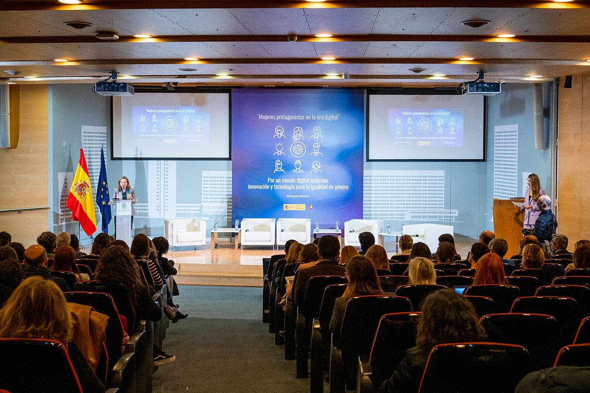 La ministra de Asuntos Económicos y Transformación Digital, Nadia Calviño, durante su intervención en el acto.