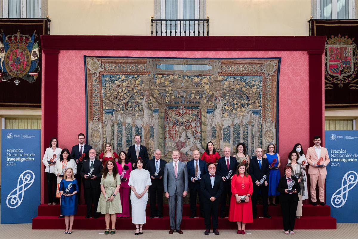 El rey preside el acto de entrega de los Premios Nacionales de Investigación 2024