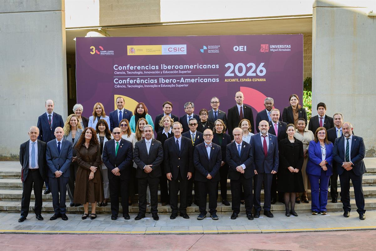 Participantes en la II Conferencia Iberoamericana Ministerial conjunta de Educación Superior, Ciencia, Tecnología e Innovación