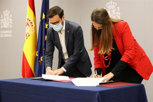 Alberto Garzón y Cristina Ribes