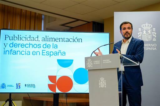 El ministro de Consumo, Alberto Garzón, presenta el informe Publicidad, alimentación y derechos de la infancia en España