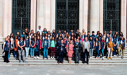 Foto de familia de los participantes en el Foro Juvenil de Patrimonio Mundial