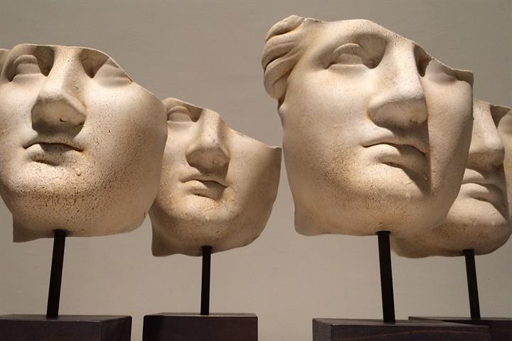 Exposición ‘Ars Fatum. Máscaras que falam’ en el Museo Teatro Romano do Lisboa