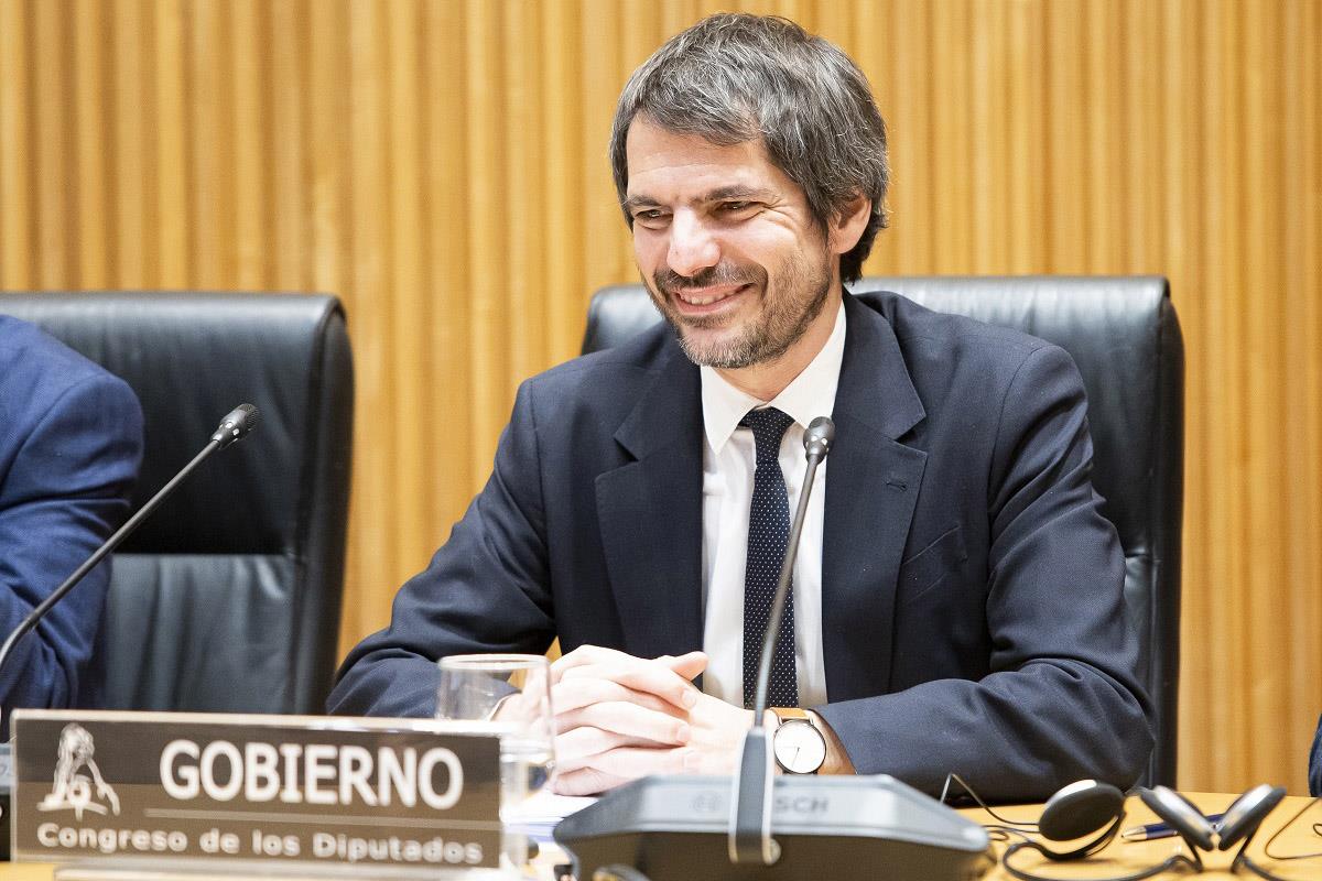 El ministro de Cultura, Ernest Urtasun, comparece ante la Comisión de Cultura del Congreso de los Diputados.