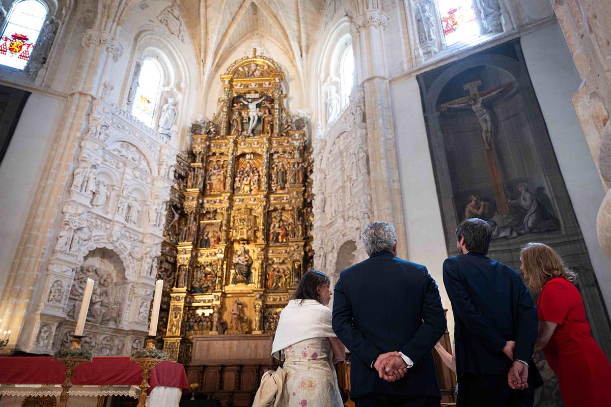 Imagen del artículo Cultura concluye la restauración del retablo mayor del Monasterio de El Parral en Segovia