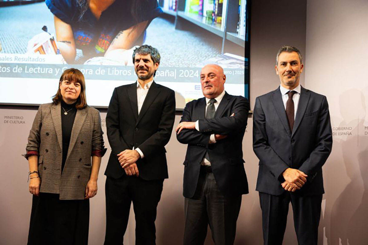 El ministro de Cultura participa en la presentación del Barómetro de Hábitos de Lectura y Compra de Libros en España 2024