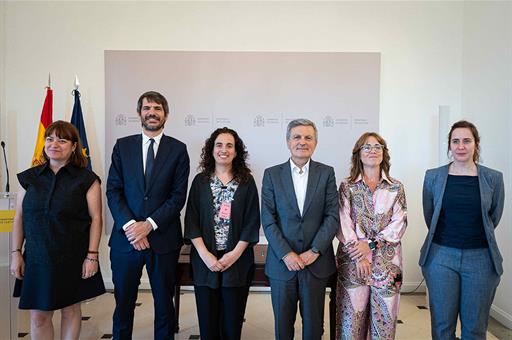 Foto de familia del acto